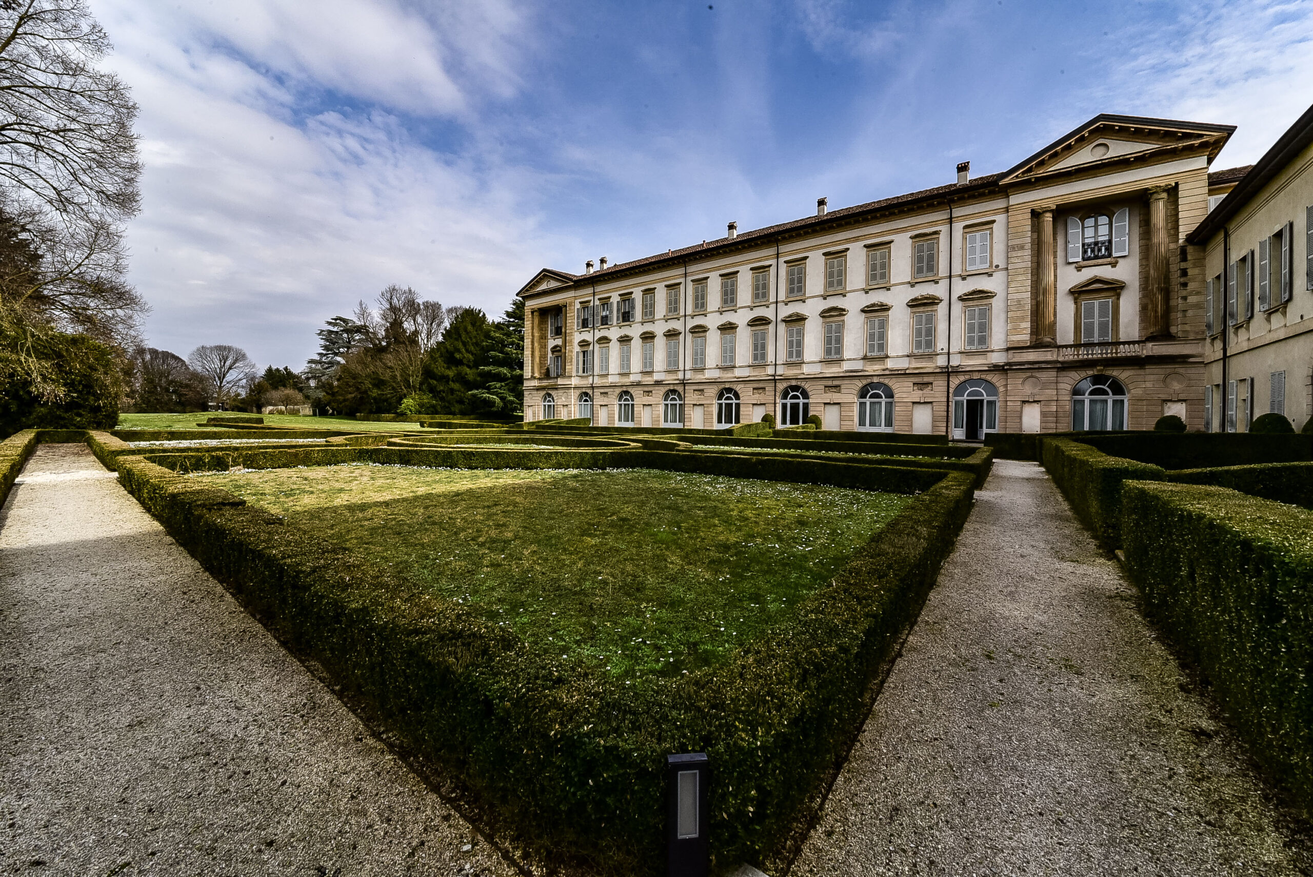 Brianza: Sontuosa proprietà nel Parco di Montevecchia
