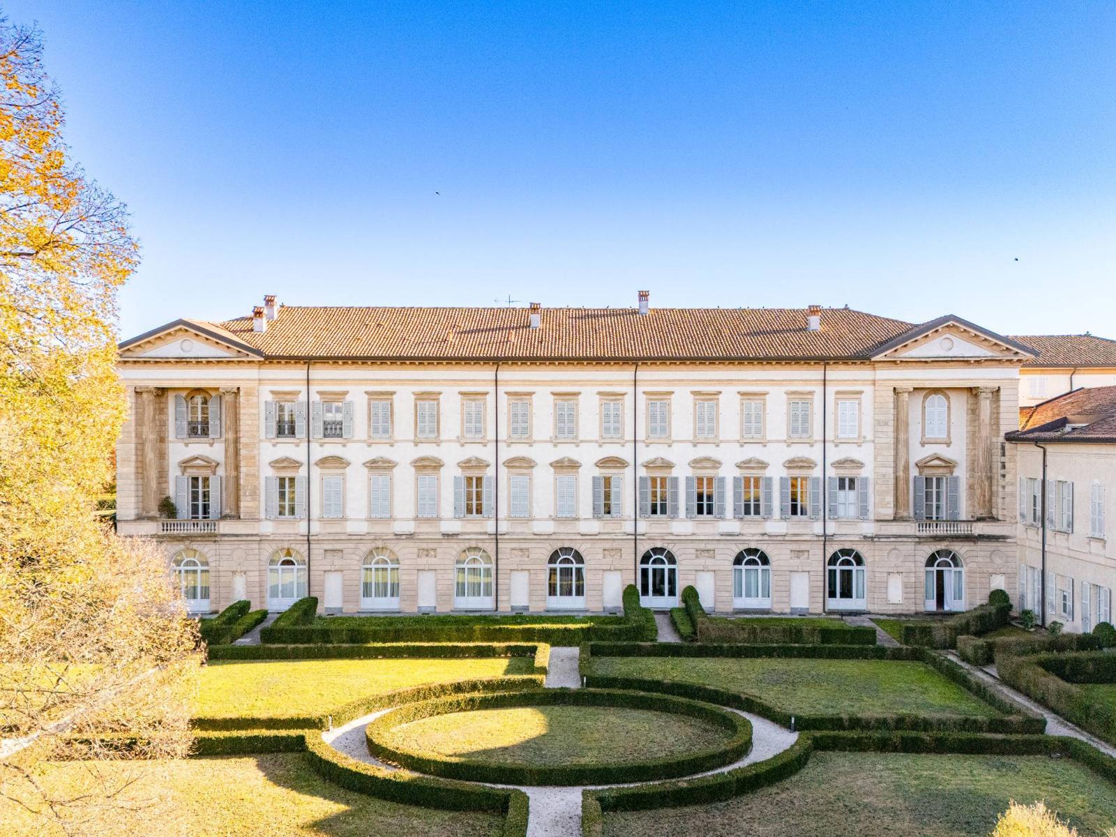 Brianza: Sontuosa proprietà nel Parco di Montevecchia